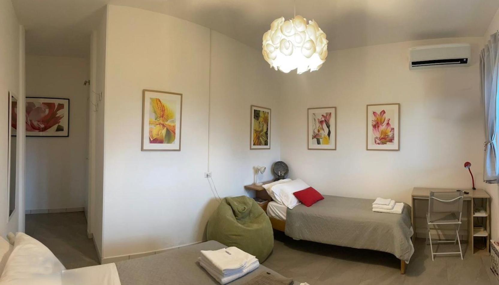 Domus 190 Rooms Βαρέζε Εξωτερικό φωτογραφία